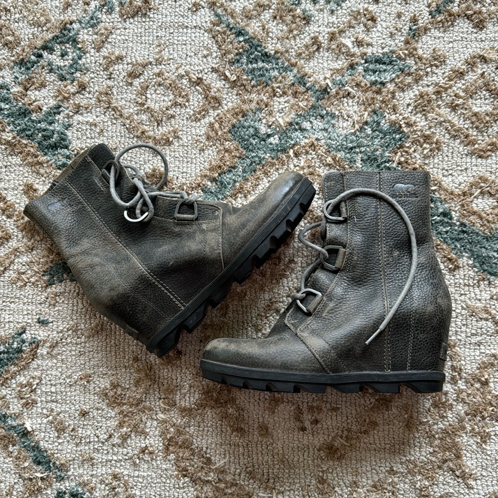 Sorel Wedge Booties
